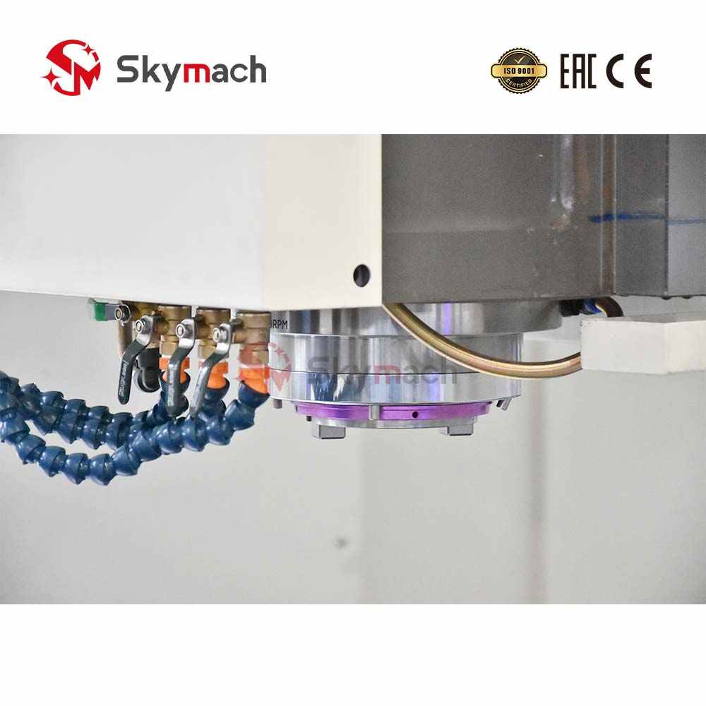 High-precision BR2018 gantry machine for complex component manufacturing with accuracy.