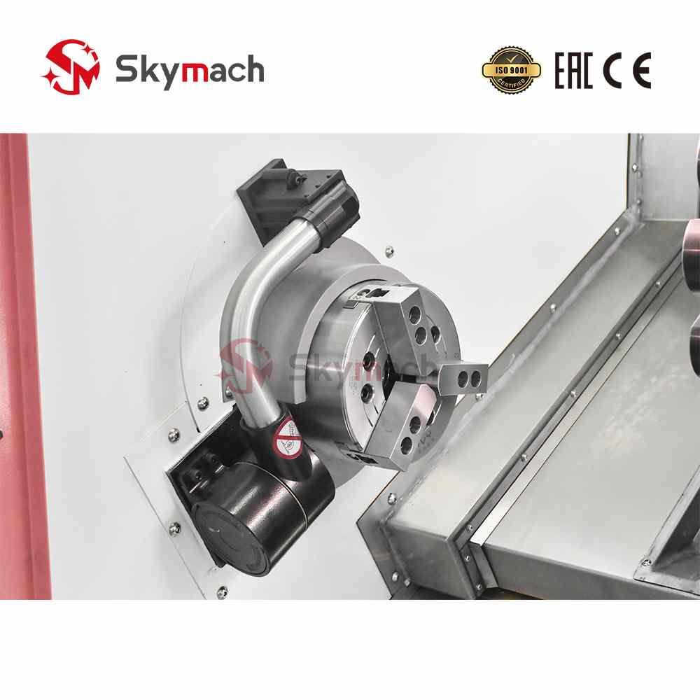 Skymach BR570D multi-purpose slant bed CNC lathe with flexible configuration options. Suitable for various materials and complex components.