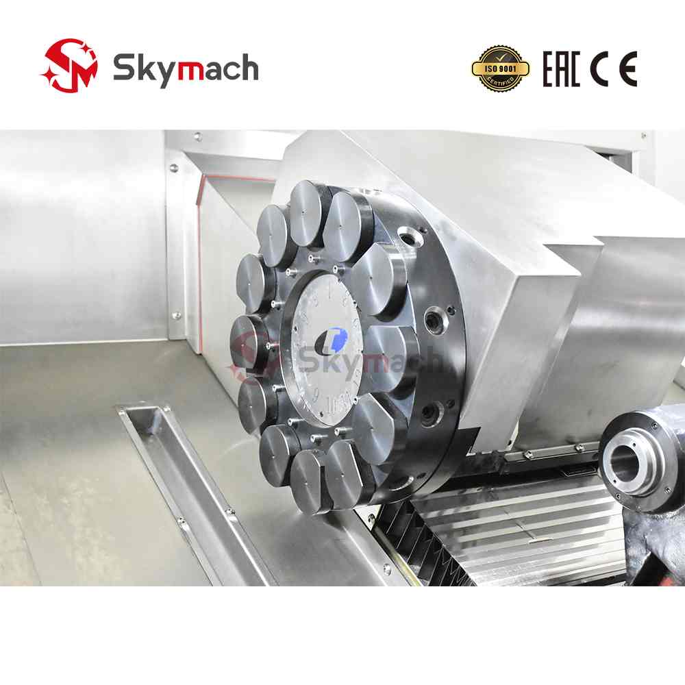 Skymach BR570D multi-purpose slant bed CNC lathe with flexible configuration options. Suitable for various materials and complex components.
