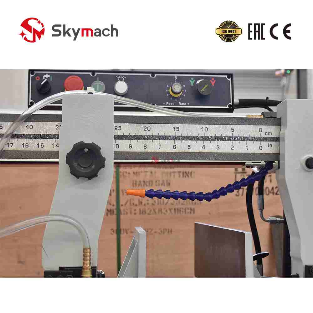 Cost-effective BS1018B bandsaw with precision guides for accurate cut-off of metal stock.