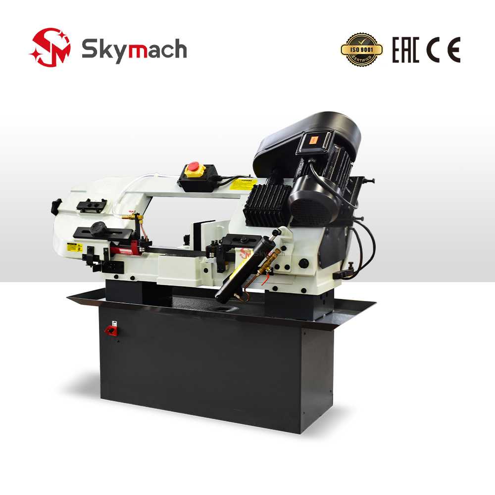 Heavy-duty BS712N Horizontal Bandsaw for continuous production cutting of large metal stock.