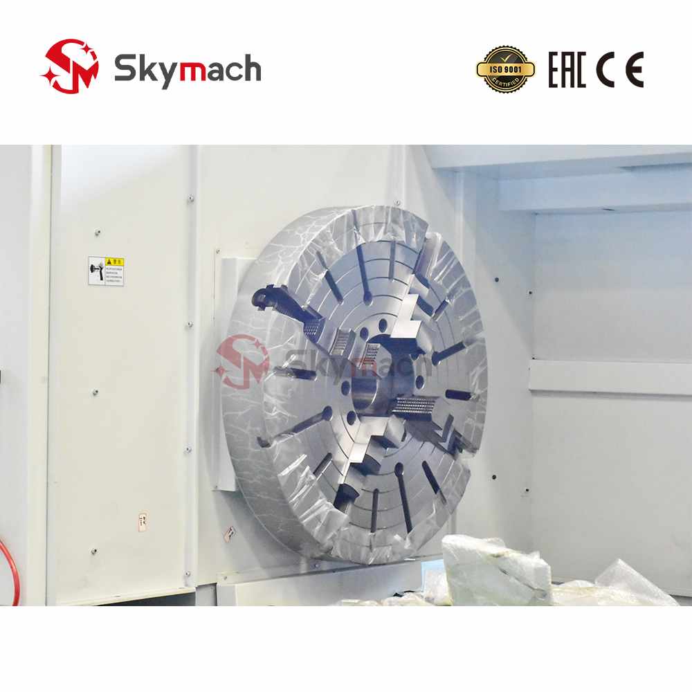 Highly Configurable CK61100 Flat Bed CNC Lathe. Standard and optional features like hydraulic chuck, turret, and tailstock for customized solutions.