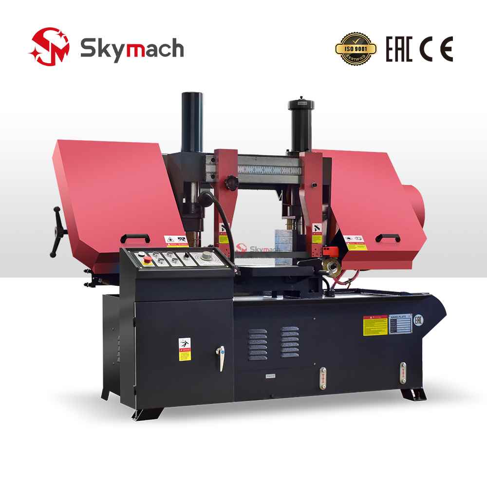 Semi-automatic GH4235 bandsaw with programmable logic control (PLC) and integrated safety guards.