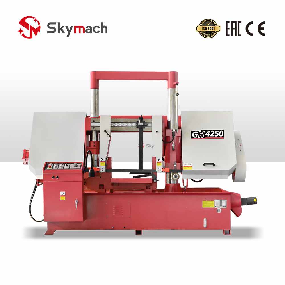 Precision GH4250 Bandsaw with rigid metal construction for accurate cuts