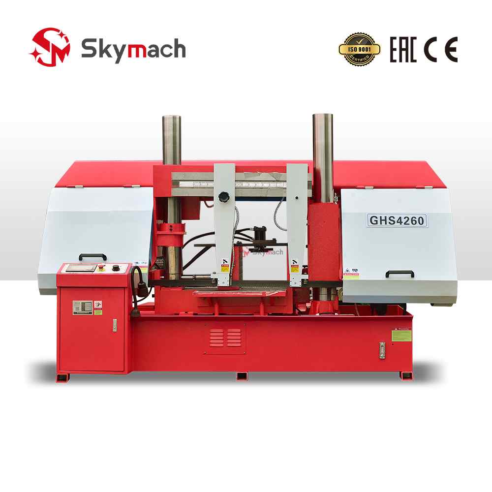 Heavy-duty horizontal bandsaw GHS426 for large diameter metal bars and beams. Built for demanding industrial applications.