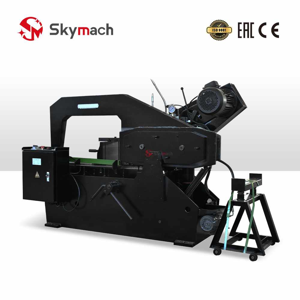 Industrial bandsaw HS7140 machine for cutting metal stock, including rounds, squares, and structural beams.